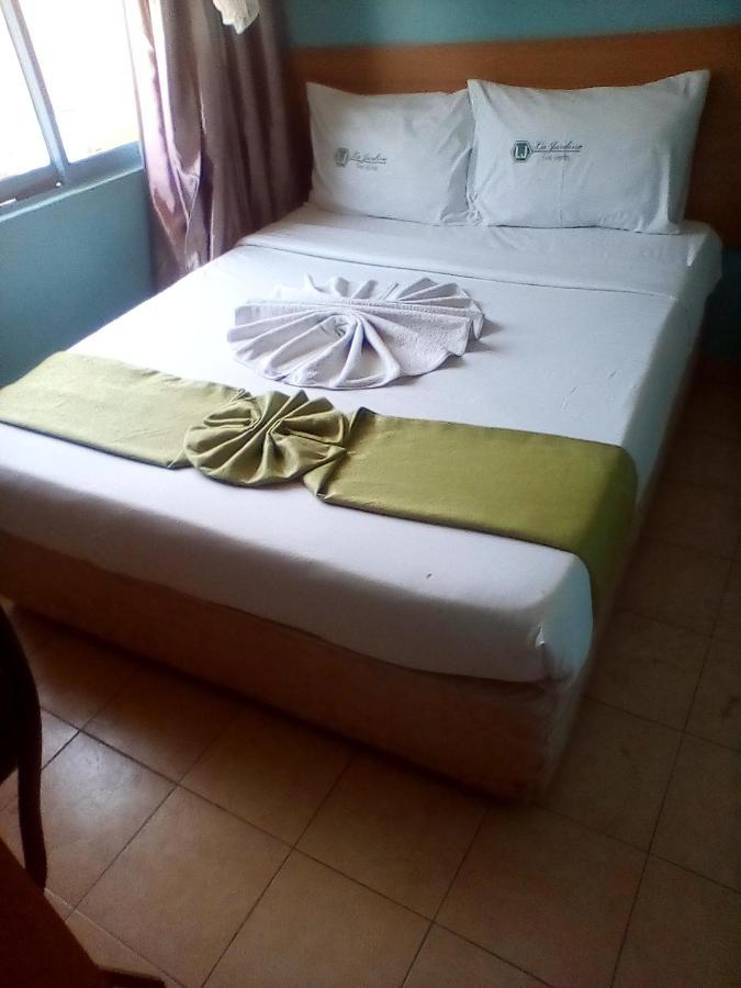 Bed and Breakfast La Jardine Nairobi Esterno foto