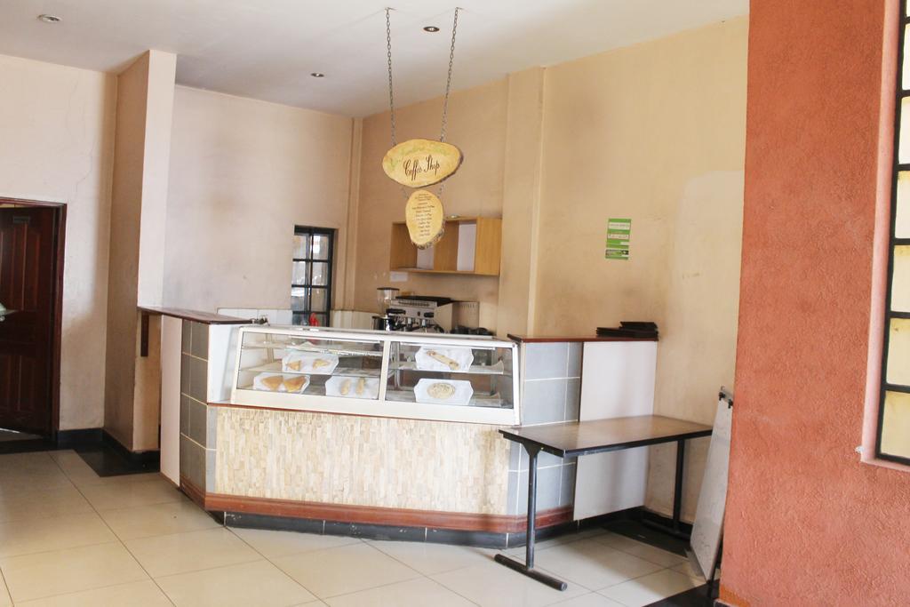 Bed and Breakfast La Jardine Nairobi Esterno foto