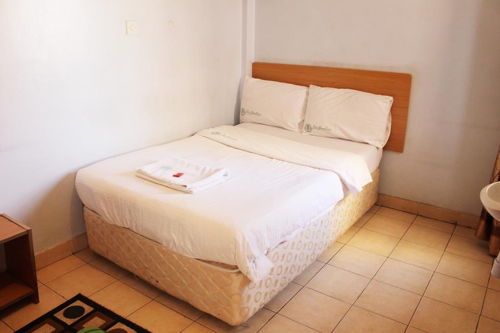 Bed and Breakfast La Jardine Nairobi Esterno foto