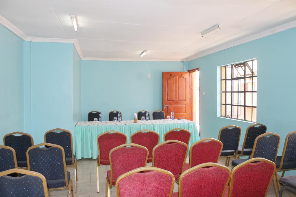Bed and Breakfast La Jardine Nairobi Esterno foto
