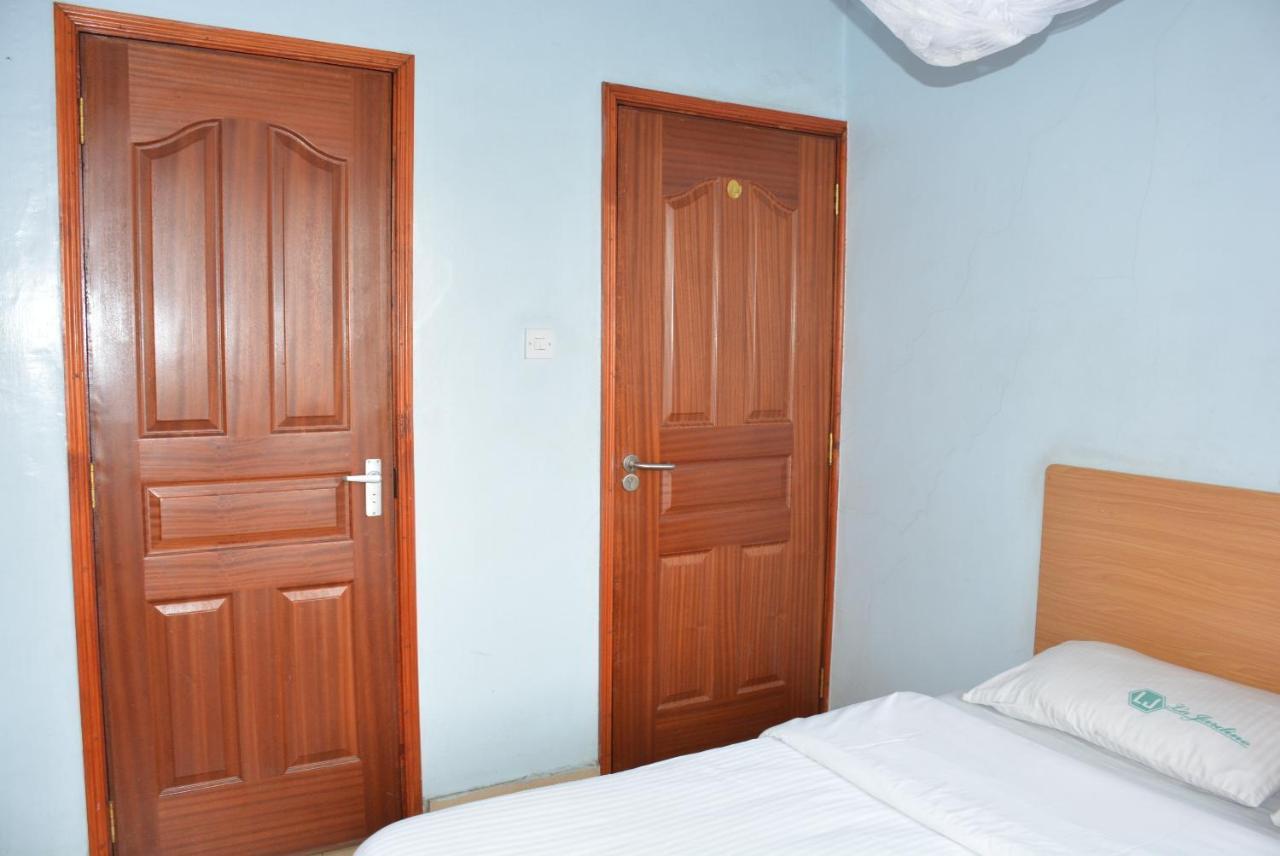 Bed and Breakfast La Jardine Nairobi Esterno foto